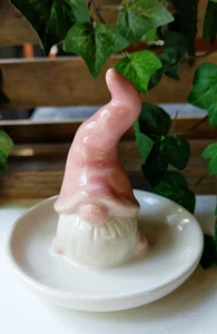 Ceramic Pink  Ceramic Gnome Ring Holder, Ring Holder, Gnome Ring Holder,  3.5" - Bild 1 von 8