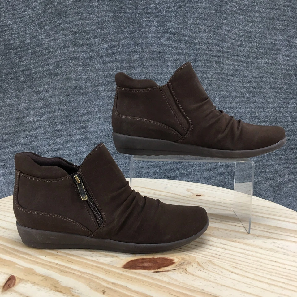 Botas Easy Spirit Feminina 9 Estreitas Aleta Ruched Marrom Couro Sintético Tornozelo Top - Imagem 1 de 4