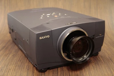 Sanyo PLV-70 1366x768 WXGA+ LCD projector - Works great- Low use genuine lamp - Image 1 of 4