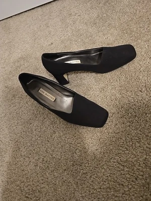 Women's BlackFine Cloth Ann Marino Size7.5Shoes w/Sturdy Block Cuban Heel Classy - Image 1 of 4