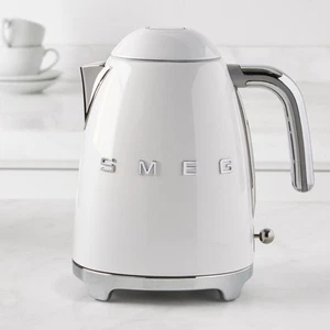 SMEG 50s Retro Style Electric Kettle | New in Box | 100% Authentic | Free Ship - Picture 1 of 3