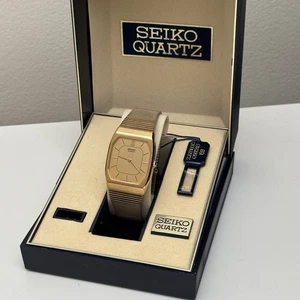 NOS Neo Vintage Seiko Watch 2620-5649 Gold Tone Dial 26mm Quartz Tank Box - Picture 1 of 9