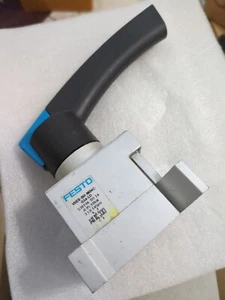 1PC  VHERPHB43CBG14HAND LEVER VALVEMANUAL VALVE - Picture 1 of 10