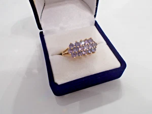 9ct GOLD CEYLON SAPPHIRE RING - SIZE T - PERFECT CONDITION - Picture 1 of 2