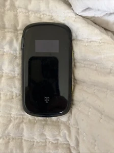 T-Mobile ZTE MF61 Green 4G Mobile Hotspot - Picture 1 of 2