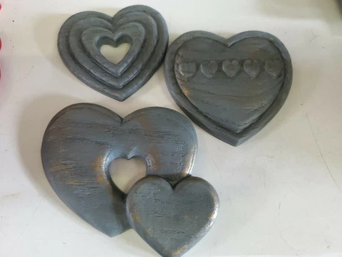 Burwood Wall Hangings Plaques Home Decor Hearts 5" - 3 1/2" vtg (r4) Cover