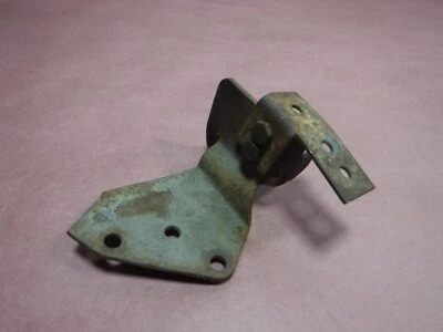 Jeep Cj Wagoneer AMC V8 Throttle Cable Bracket 304 360 401  OEM Free Shipping - Image 1 of 4