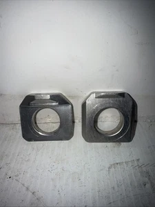 08-20 SUZUKI HAYABUSA OEM REAR AXLE BLOCKS CHAIN ADJUSTER TENSIONER - Picture 1 of 5
