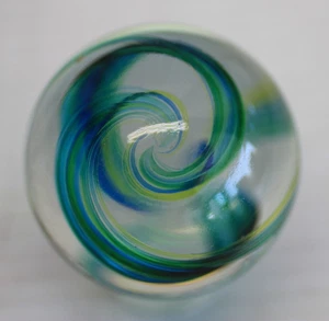 HUGE GREEN, BLUE SWIRL MARBLE SIGNED LITTLE RIVER HOT ART GLASS STUDIO 52.9 mm - Picture 1 of 14
