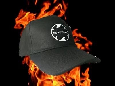 Cappello nero logo Euterial 19 outfit abbigliamento sportivo ita -05 - Immagine 1 di 4