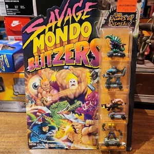 NEW VINTAGE 1991 KENNER SAVAGE MONDO BLITZERS BRAND NEW ON CARD RARE - Picture 1 of 6