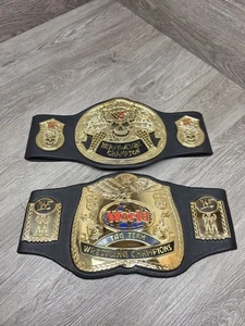 Jakks WWF 2000 Stone Cold Steve Austin Heavyweight Champion & WWF Tag Team Gürtel - Bild 1 von 11