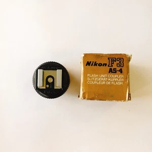 【Excellent】Nikon AS-4 Flash Unit Hot Shoe Coupler for F3 in genuine Box - Picture 1 of 9