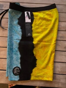 O’NEILL SUPERFREAK MENS BOARD SHORTS SIZE 32 - Picture 1 of 2
