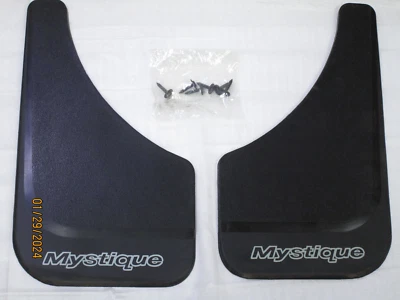 Ford OEM F6RZ-16A550-AA Front Or Rear Mud Splash Guards For Mercury  Mystique Foto 1 de 4