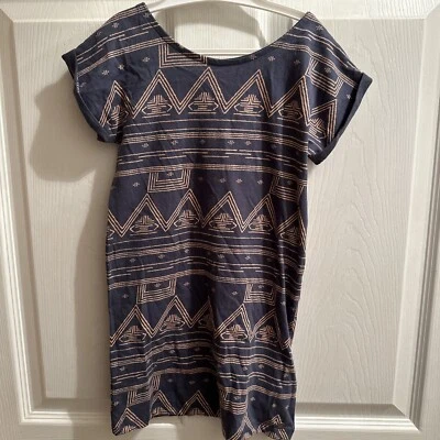 Roxy - Vestido Camiseta Estampado Azteca 5T Niñas - Nuevo con Etiquetas Foto 1 de 4