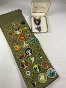 1955-1969 Eagle Scout Robbins 4 Sterling Medal 24 Merit Badge Sash Coffin - Picture 1 of 11