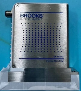 BROOKS MFC GF125C O2 1000SCCM - Picture 1 of 2