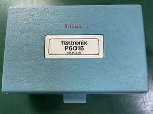 Sonda de alto voltaje Tektronix P6015 con sonda, estuche, accesorios como se muestra en las fotos - Imagen 1 de 8