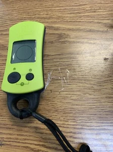 Apisphere Geomate Jr 30-152-32 Green Handheld 1.7" Screen Outdoor Geocaching GPS - Picture 1 of 2