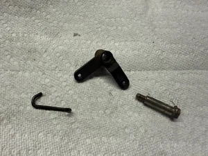 Briggs & Stratton 493230 Bell Crank #7 - Picture 1 of 2