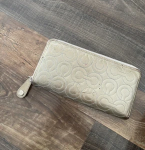 Auténtica Cartera Larga COACH Peyton OP Art Charol Cremallera Alrededor - *Daños* - Imagen 1 de 18