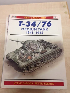 LIBRO T-34/76 MEDIUM TANK 1941-1945 NEW VANGUARD ZALOGA SARSON OSPREY MILITARIA - Picture 1 of 1