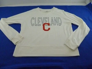 NEW Women's Concepts Sport MLB Cleveland Guardians Soft Sweater-Medium, White - Picture 1 of 7