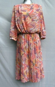 Berkertex Gr. 14 Damen Plissee Kleid - Bild 1 von 7