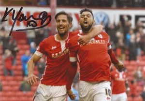 BARNSLEY: KANE HEMMINGS SIGNED 6x4 ACTION PHOTO+COA - Picture 1 of 1