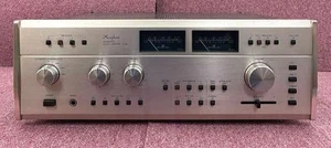 Accuphase E-303 Vollverstärker - Bild 1 von 16