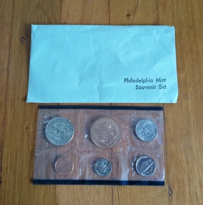 1984 United States Mint Uncirculated Set w/ August 14, 1969 Philadelphia Coin - Image 1 of 4