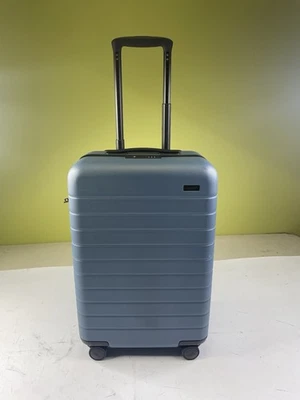 "Maleta de mano Away The Bigger equipaje de viaje azul costero 22""" Foto 1 de 4