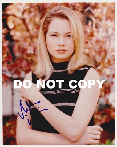 MICHELLE WILLIAMS - Sexy Young Blonde 8x10 Photo Signed Autograph COA Photograph Cover