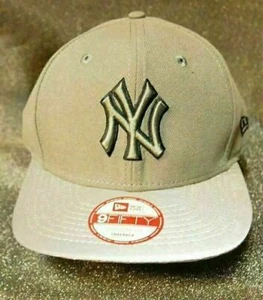 New Era 9Fifty New York Yankees Gray Reflective Bill Cap OSFA - Bild 1 von 3