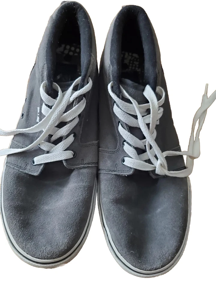 Zapatillas Shaun blancas para hombre talla 13 de cuero y lona grises Foto 1 de 4