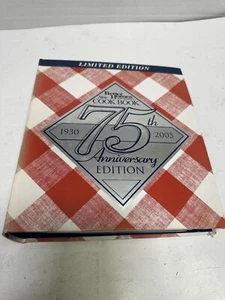 Better Homes & Gardens Cookbook 75th Anniversary Ltd Edition 5 Ring Binder 2005 - Picture 1 of 24
