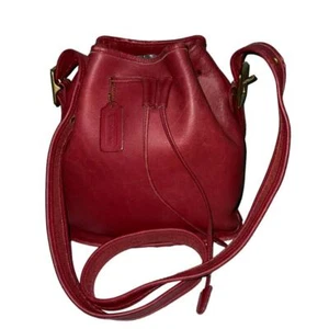 Vintage Coach Lula’s Legacy Vintage Dark Red Drawstring Crossbody Bucket Bag - Bild 1 von 16