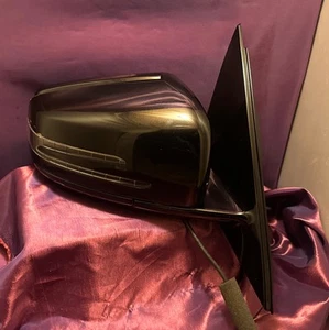 14-16 Mercedes W212 E-Class Front Right Side Mirror Door Rear View w/Blind Spot - Picture 1 of 10