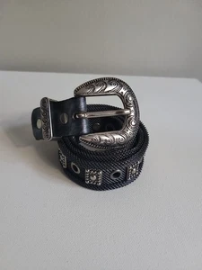 Cinturón de malla gris oscuro Usmeco vintage con hebilla plateada - Imagen 1 de 7