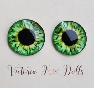Blythe Doll Eyechips Green Realistic Eye Chips 14mm Custom Furby Ooak Blythe Bjd - Picture 1 of 2