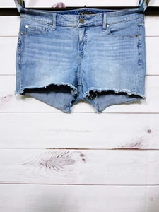 Torrid Damen Jeansshorts Größe 16 Blau Ausgefranster Saum Mittelhoch 5 Taschen - Bild 1 von 10