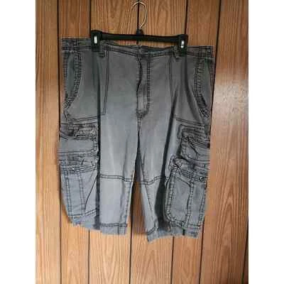 Decree Gray 8 Pocket Utility Cargo shorts Mens size 40  Foto 1 de 2