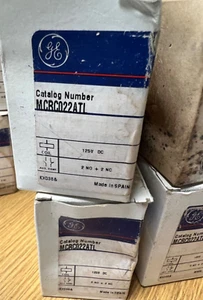 General Electric MCRC022ATL Auxiliary Relay - Picture 1 of 1