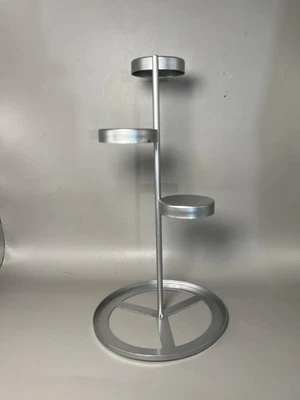 Candelabro PartyLite de metal plateado de 3 niveles para decoración del hogar moderno Foto 1 de 4