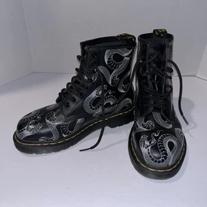 Dr. Martens 1460 Snake Print Black Combat Boots Women’s Size 6 US EU 37 - Picture 1 of 10