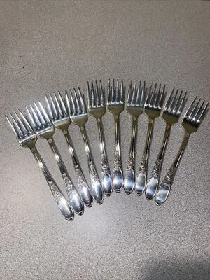 Wm Rogers BURGUNDY Champagne International SilverPlate Flatware 10 Salad Forks - Изображение 1 из 4