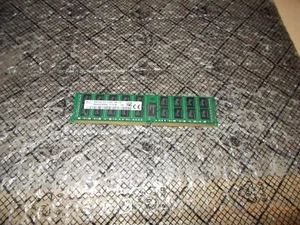 16 GB Hynix PC4-2133P Registrado ECC DDR4 RAM HMA42GR7AFR4N-TF - Imagen 1 de 1