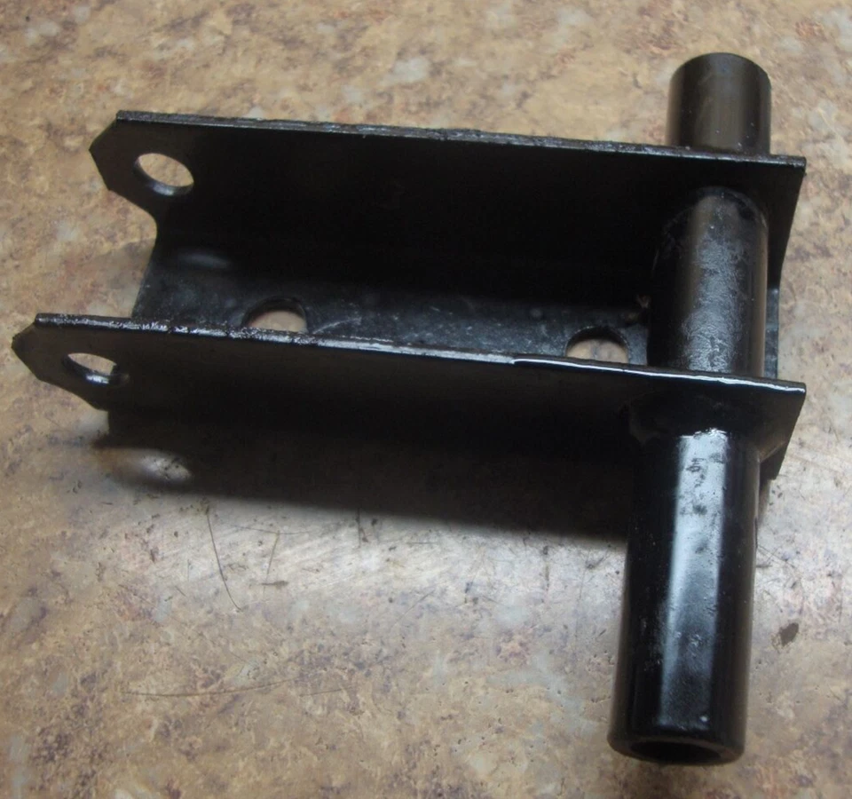 1987 Suzuki LT125 LT 125 Quadrunner Motor Suporte de Montagem Suporte Quad Runner - Imagem 1 de 1