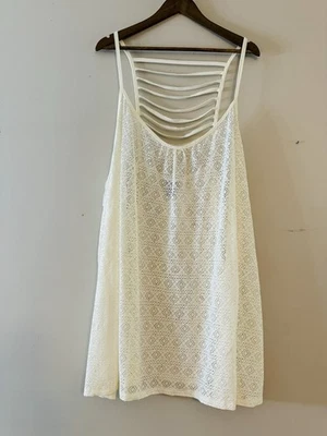 Cubierta de natación Torrid talla 4 marfil Foto 1 de 4